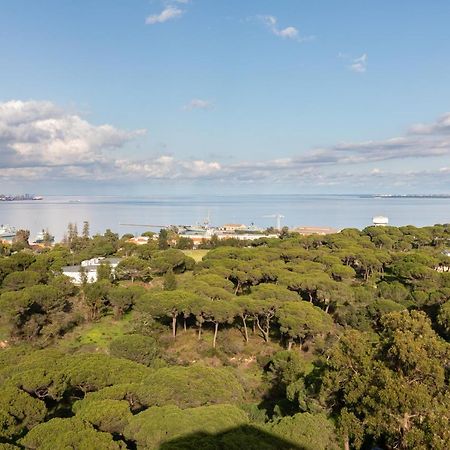 Cristo Rei Flat - Great Views By Homeful Homes Алмада Екстер'єр фото